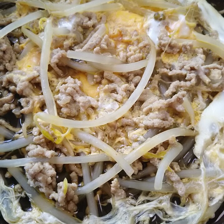 モヤシと豚ひき肉の卵とじ レシピ 作り方 By こころママ 楽天レシピ モヤシと豚ひき肉の卵とじ レシピ 作り方 By こころママ 楽天レシピ